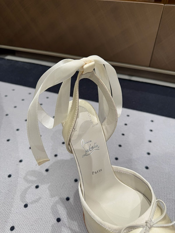 Mila's Edit - High-Quality Designer Products for You - AFFORDABLE LUXURY HEELS - 8223