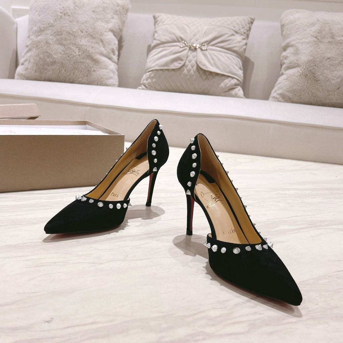 Mila's Edit - High-Quality Designer Products for You - AFFORDABLE LUXURY HEELS - 8211