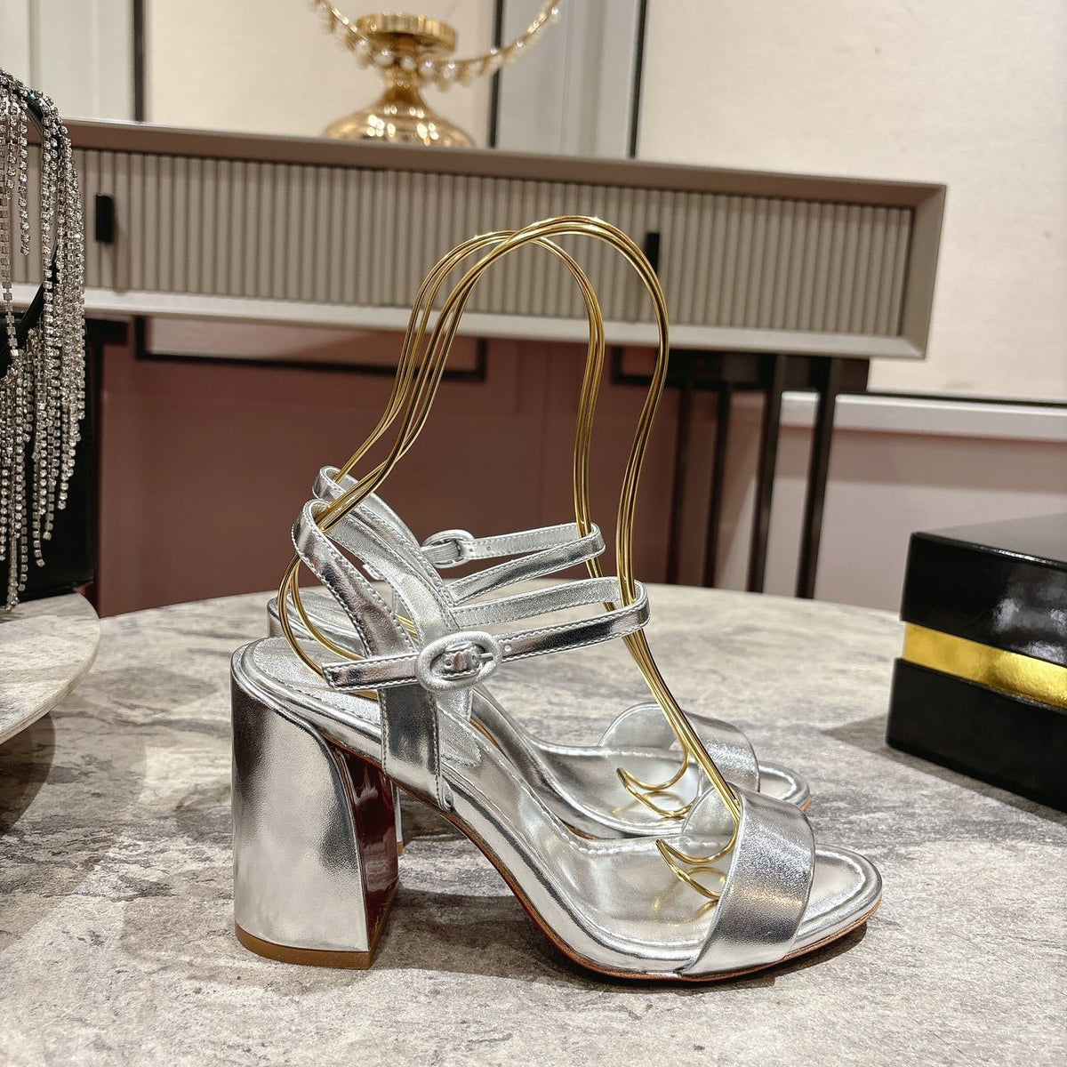Mila's Edit - High-Quality Designer Products for You - AFFORDABLE LUXURY HEELS - 8303