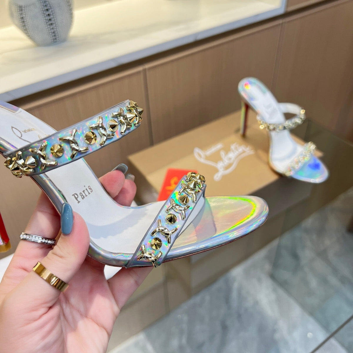 Mila's Edit - High-Quality Designer Products for You - AFFORDABLE LUXURY HEELS - 8007