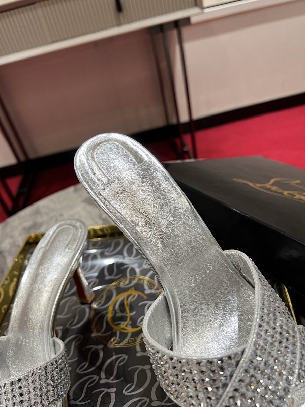 Mila's Edit - High-Quality Designer Products for You - AFFORDABLE LUXURY HEELS - 8079