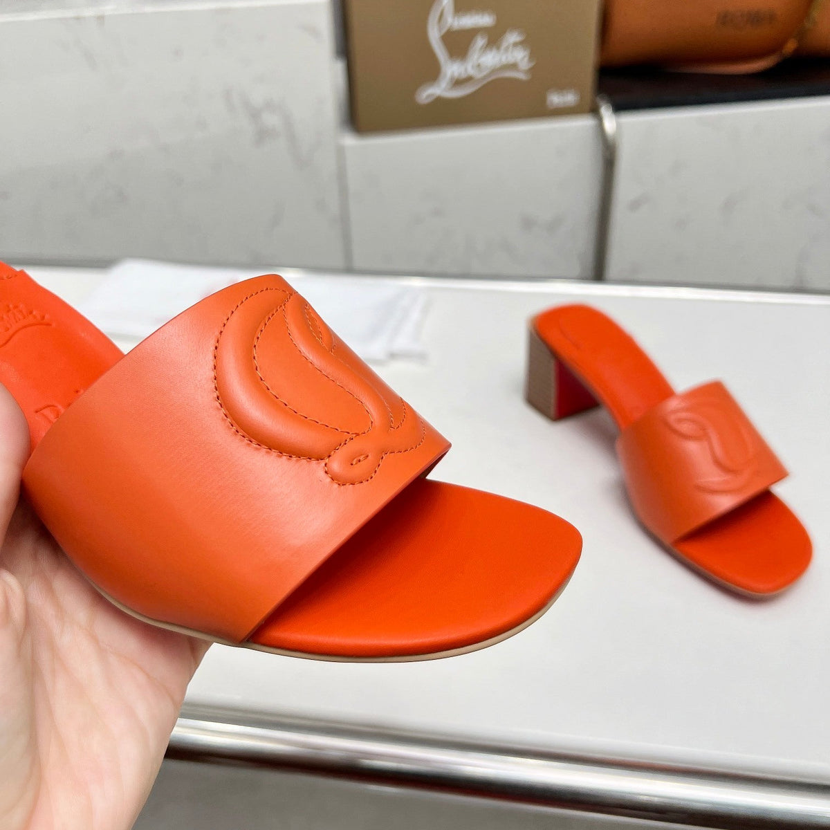 Mila's Edit - Premium Luxury Goods and Accessories - AFFORDABLE LUXURY HEELS - 8054
