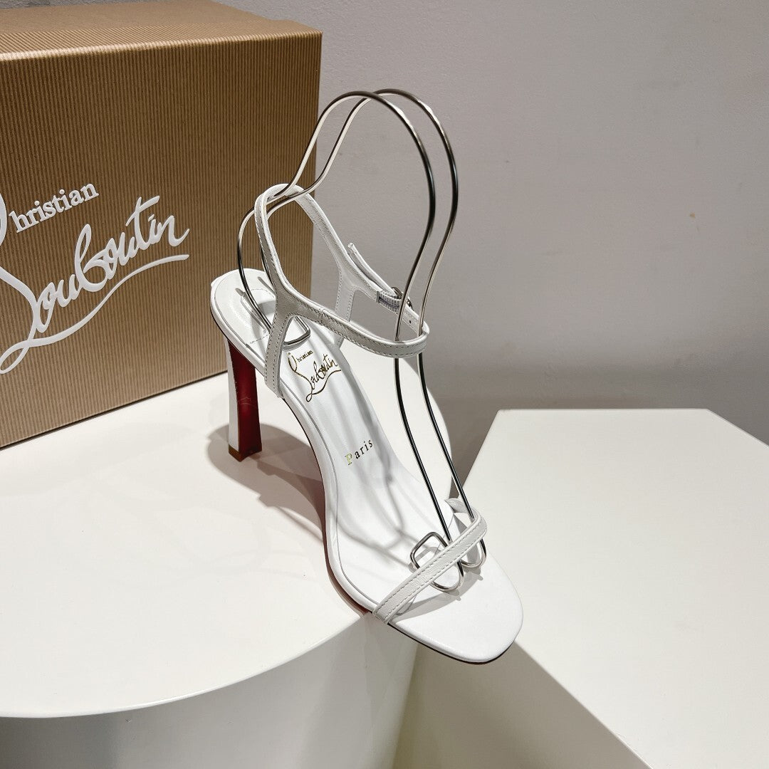 Mila's Edit - High-Quality Designer Products for You - AFFORDABLE LUXURY HEELS - 8111