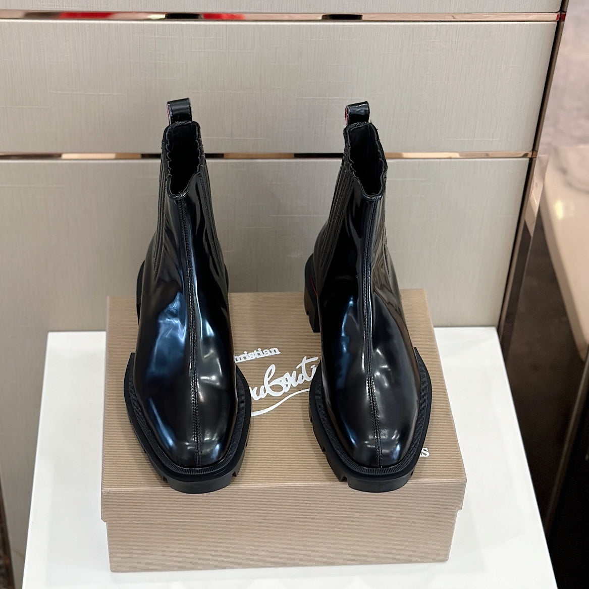 Mila's Edit - High-Quality Designer Products for You - AFFORDABLE LUXURY HEELS - 8023