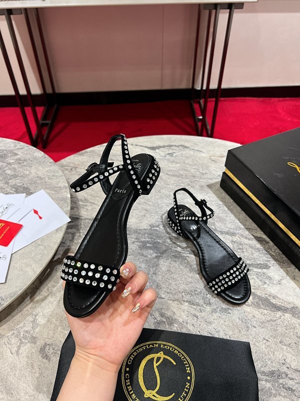 Mila's Edit - High-Quality Designer Products for You - AFFORDABLE LUXURY HEELS - 8131