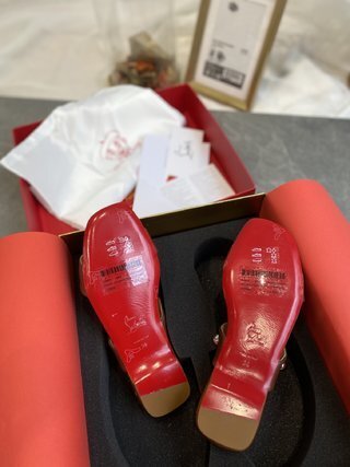 Mila's Edit - High-Quality Designer Products for You - AFFORDABLE LUXURY HEELS - 7975