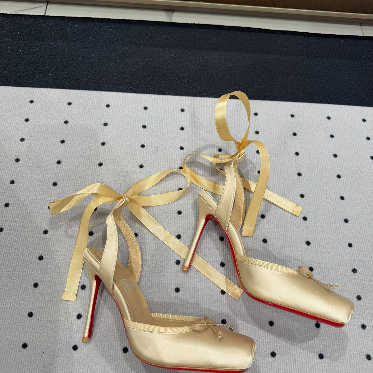 Mila's Edit - Premium Luxury Goods and Accessories - AFFORDABLE LUXURY HEELS - 8214
