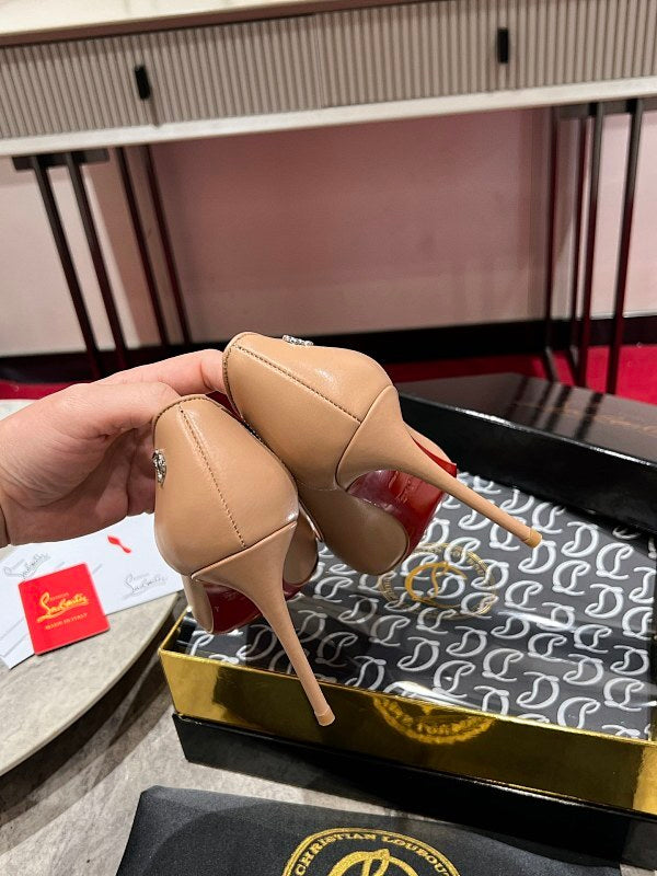 Mila's Edit - High-Quality Designer Products for You - AFFORDABLE LUXURY HEELS - 8175