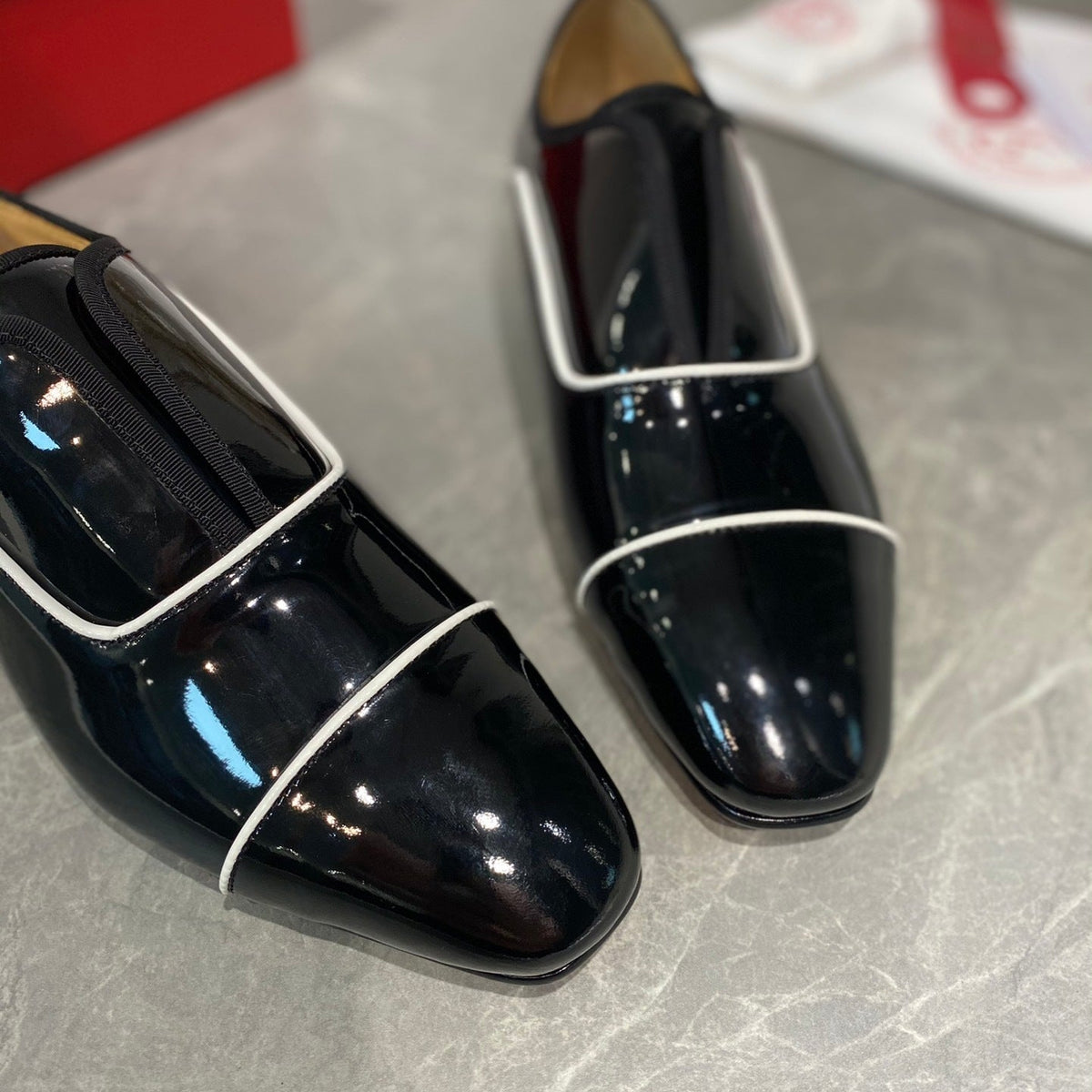 Mila's Edit - High-Quality Designer Products for You - AFFORDABLE LUXURY HEELS - 8251