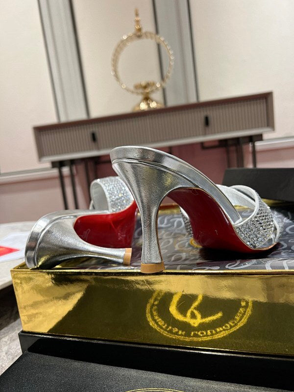 Mila's Edit - High-Quality Designer Products for You - AFFORDABLE LUXURY HEELS - 8079