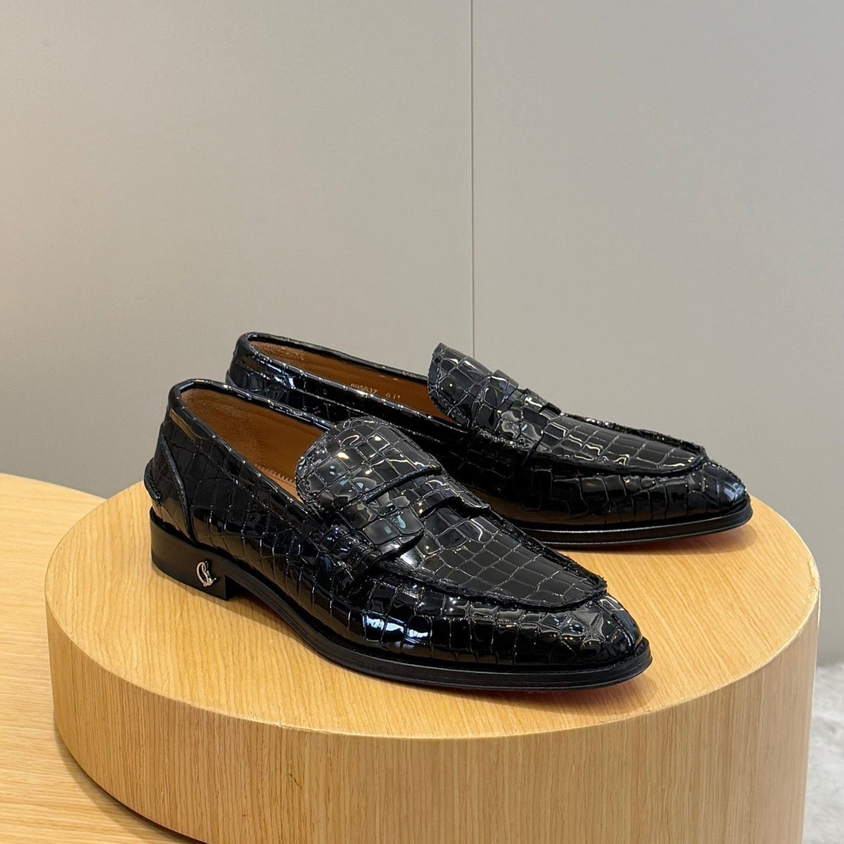 Mila's Edit - Premium Luxury Goods and Accessories - AFFORDABLE LUXURY HEELS - 8274