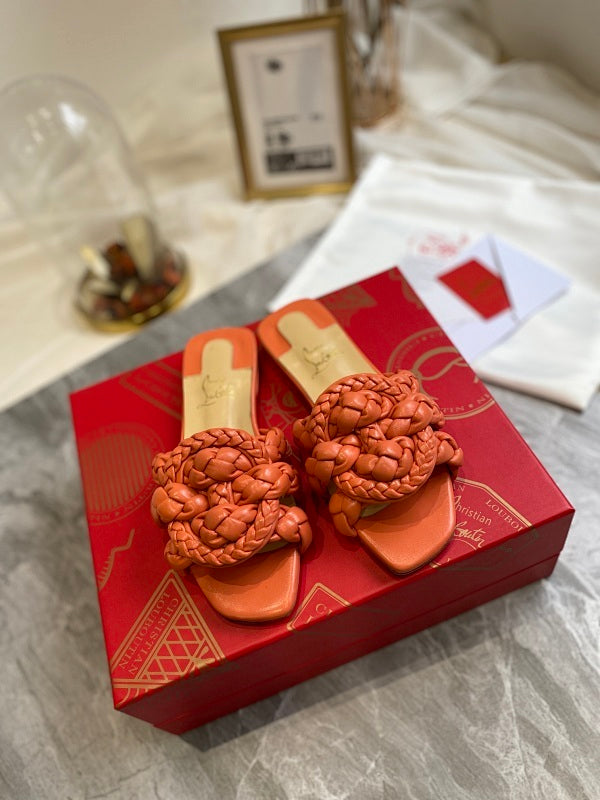 Mila's Edit - High-Quality Designer Products for You - AFFORDABLE LUXURY HEELS - 7971
