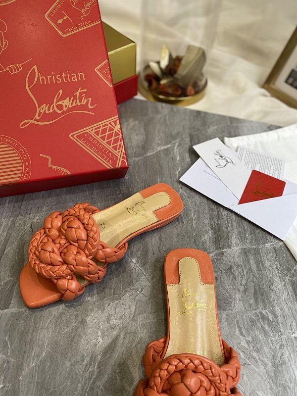 Mila's Edit - High-Quality Designer Products for You - AFFORDABLE LUXURY HEELS - 7971