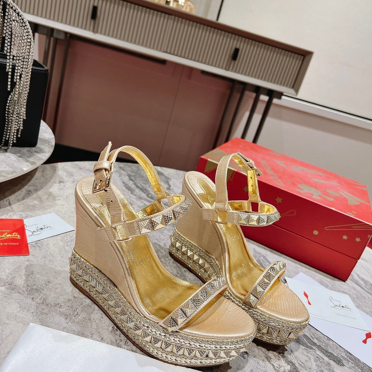 Mila's Edit - Premium Luxury Goods and Accessories - AFFORDABLE LUXURY HEELS - 8074