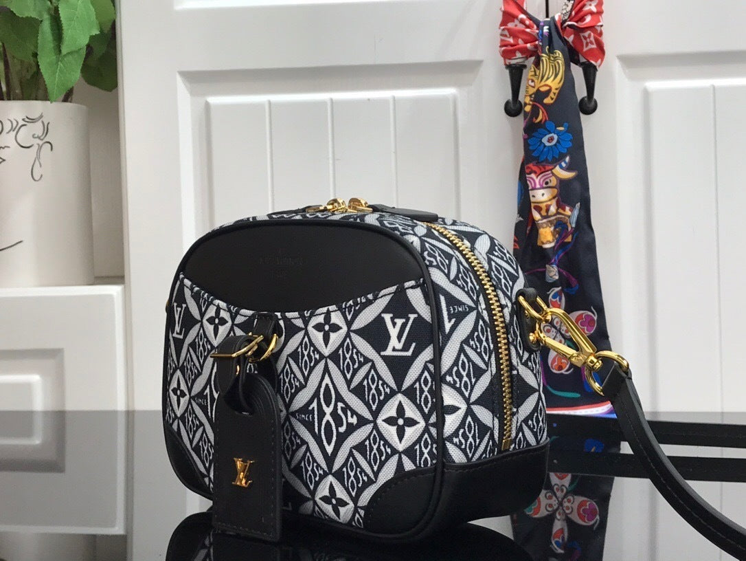Mila's Edit - Premium Luxury Goods and Accessories - AFFORDABLE LUXURY BAGS - 4370