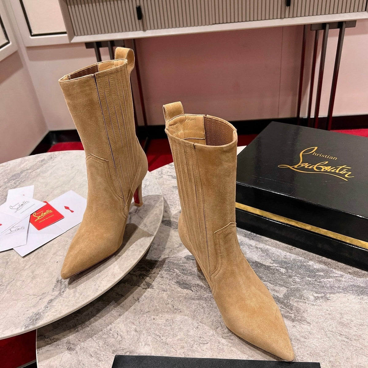 Mila's Edit - Best High-End Brands in One Place - AFFORDABLE LUXURY HEELS - 8165