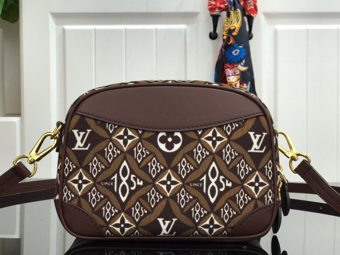 Mila's Edit - Premium Luxury Goods and Accessories - AFFORDABLE LUXURY BAGS - 4370