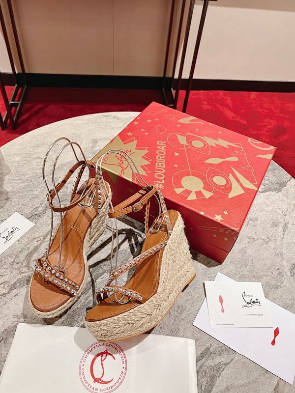 Mila's Edit - High-Quality Designer Products for You - AFFORDABLE LUXURY HEELS - 8315