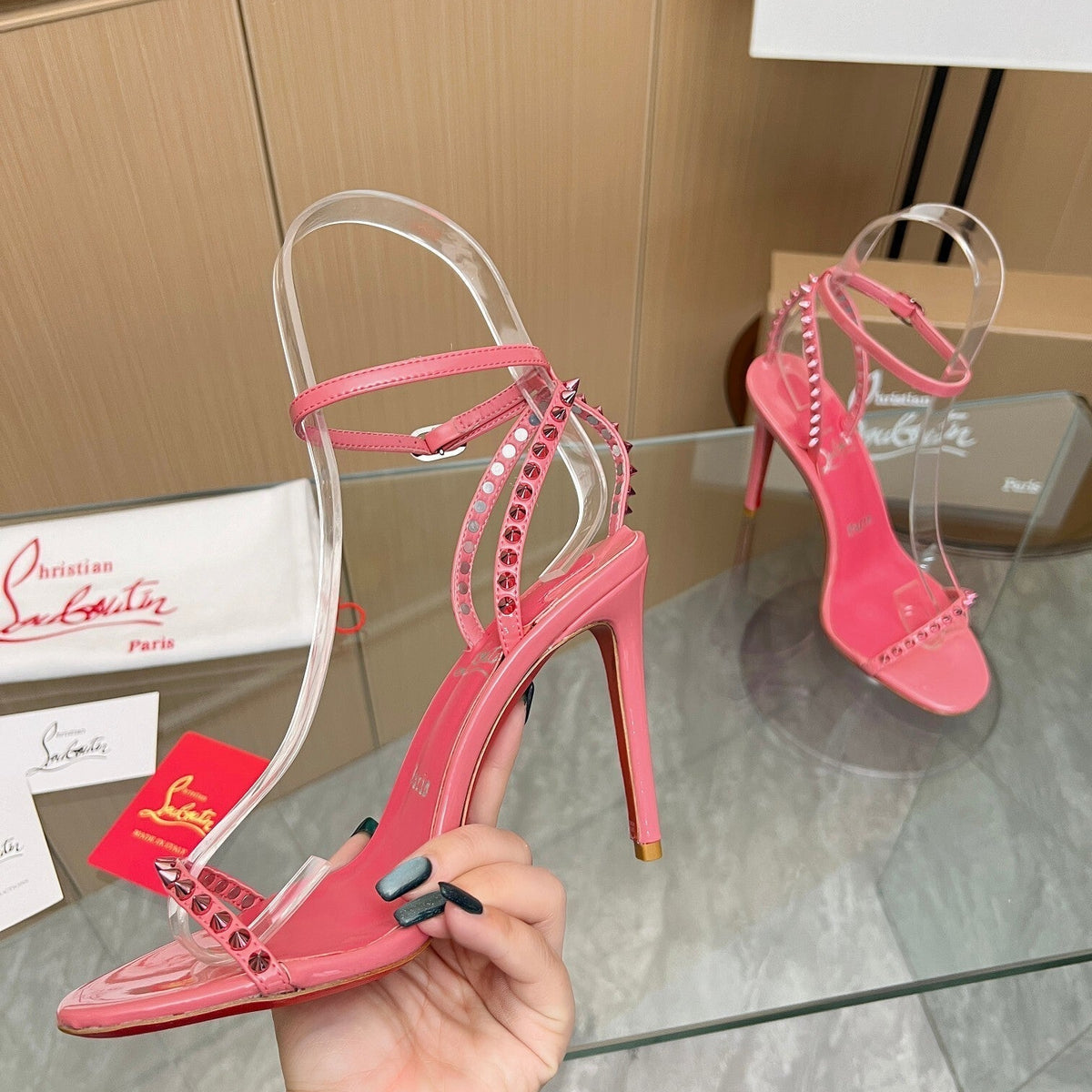 Mila's Edit - High-Quality Designer Products for You - AFFORDABLE LUXURY HEELS - 8083