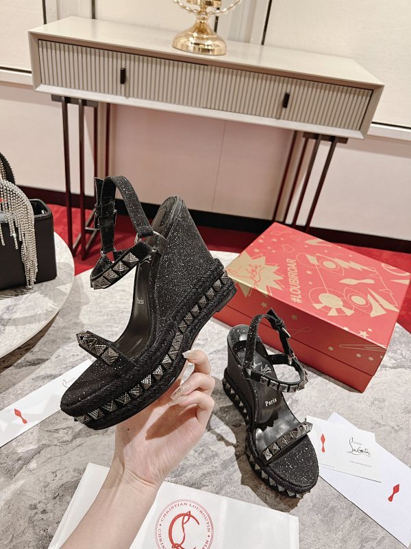 Mila's Edit - High-Quality Designer Products for You - AFFORDABLE LUXURY HEELS - 8319