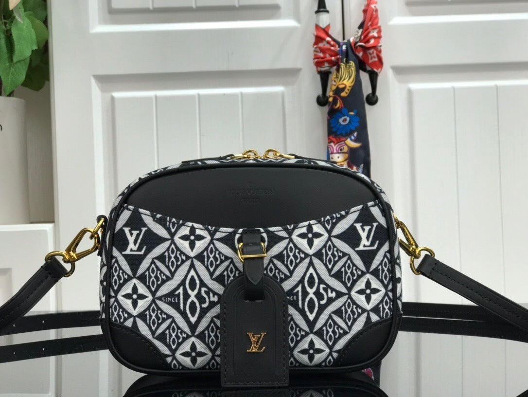 Mila's Edit - Premium Luxury Goods and Accessories - AFFORDABLE LUXURY BAGS - 4370