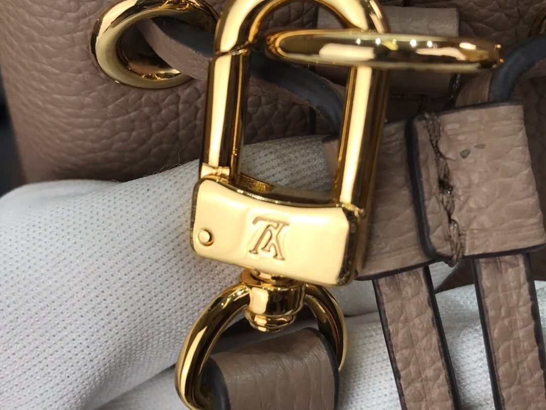 Mila's Edit - Best High-End Brands in One Place - AFFORDABLE LUXURY BAGS - 4273