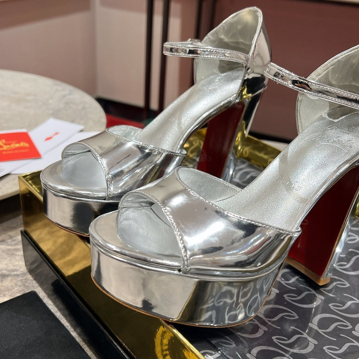 Mila's Edit - Premium Luxury Goods and Accessories - AFFORDABLE LUXURY HEELS - 8242