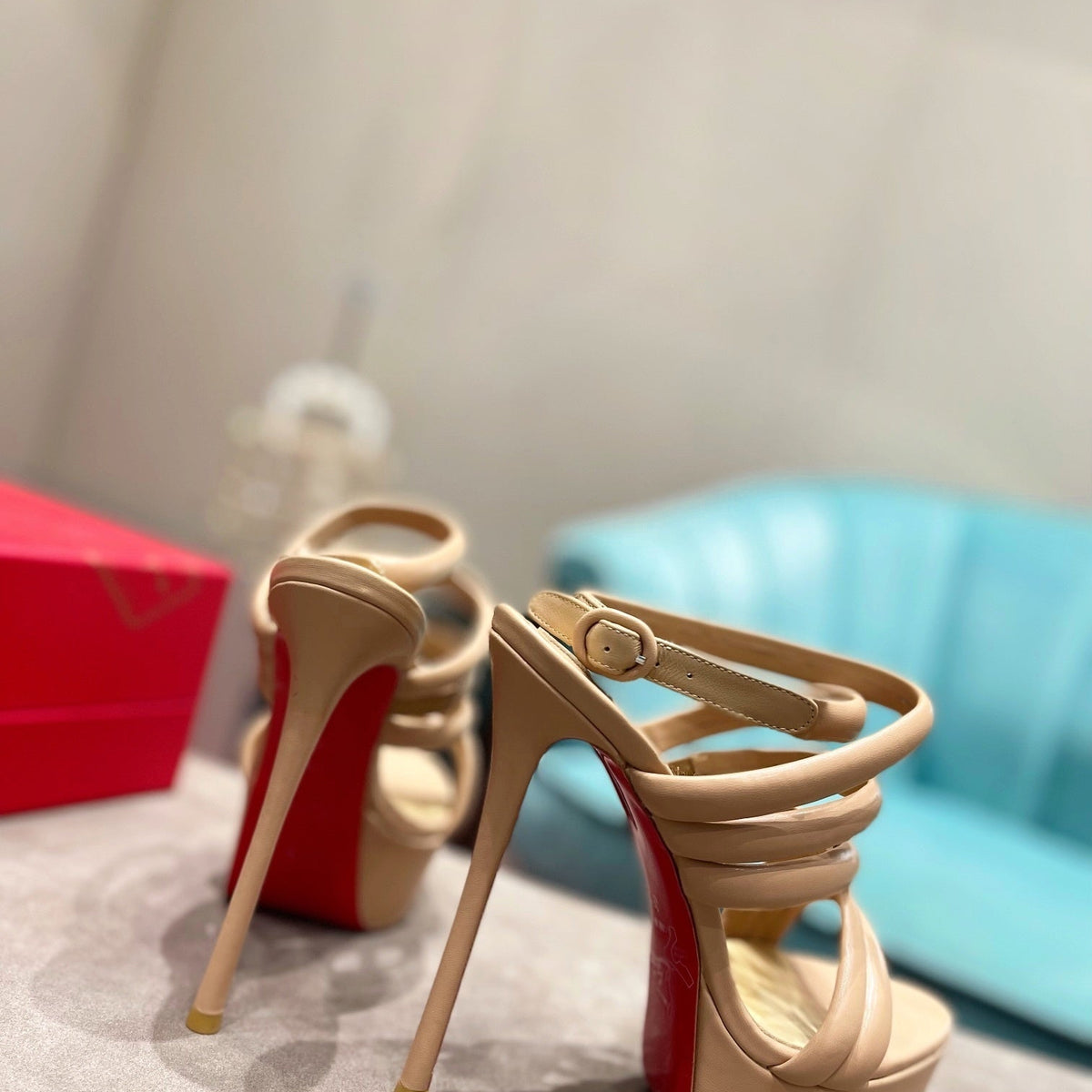 Mila's Edit - High-Quality Designer Products for You - AFFORDABLE LUXURY HEELS - 7955