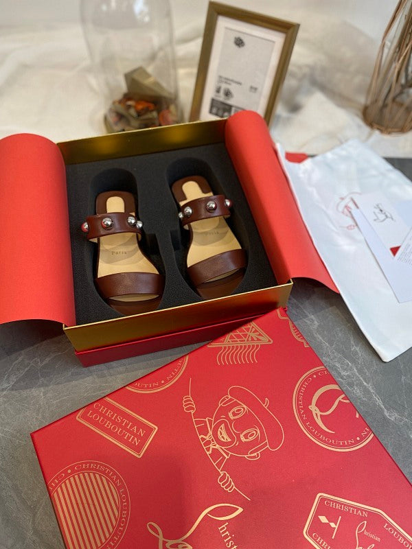 Mila's Edit - High-Quality Designer Products for You - AFFORDABLE LUXURY HEELS - 7975