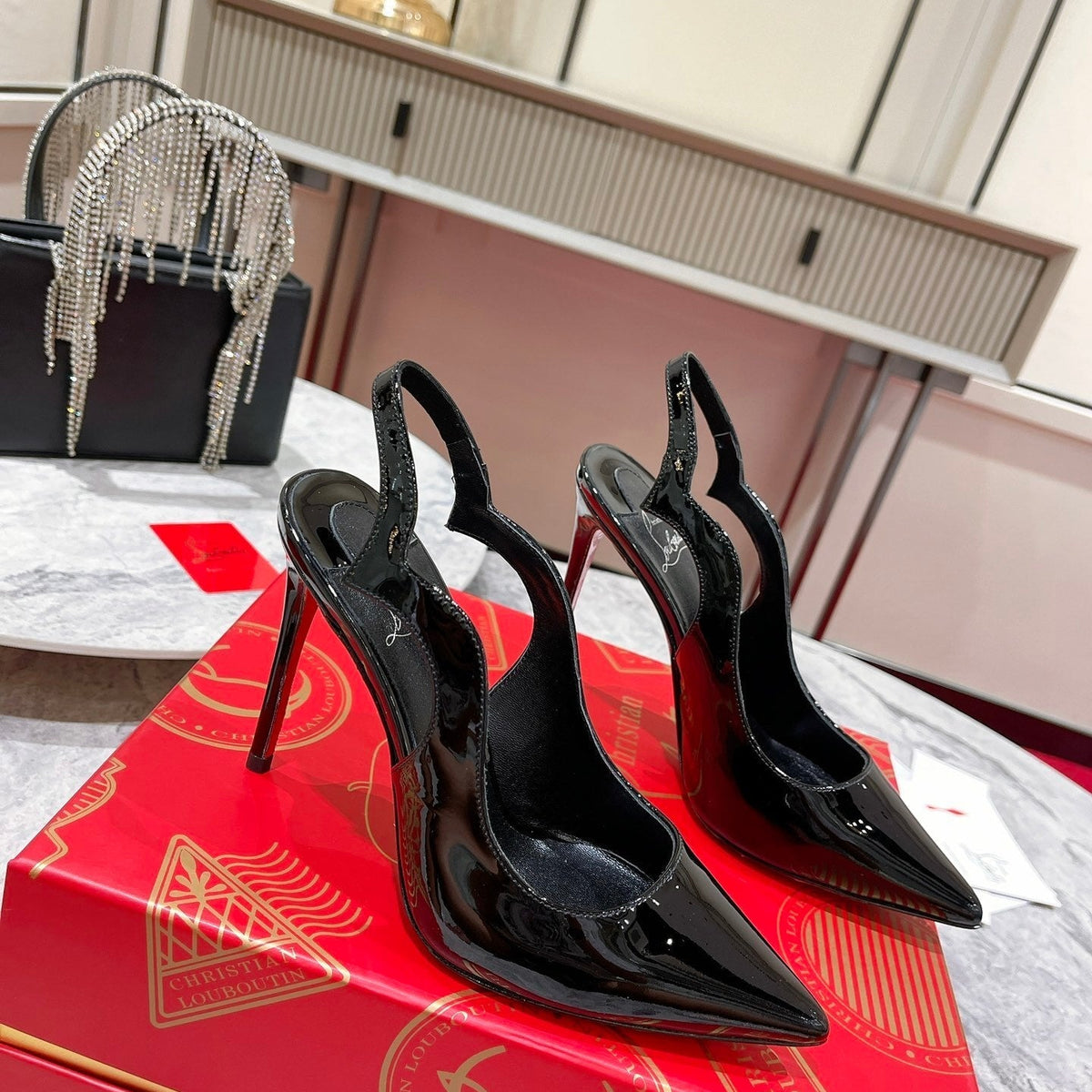 Mila's Edit - High-Quality Designer Products for You - AFFORDABLE LUXURY HEELS - 8183