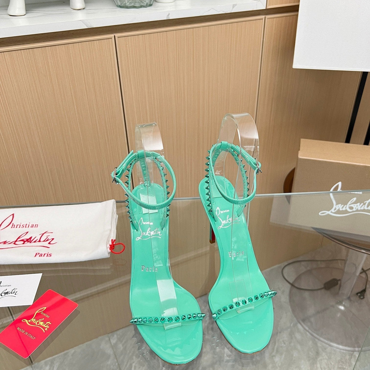 Mila's Edit - Best High-End Brands in One Place - AFFORDABLE LUXURY HEELS - 8081