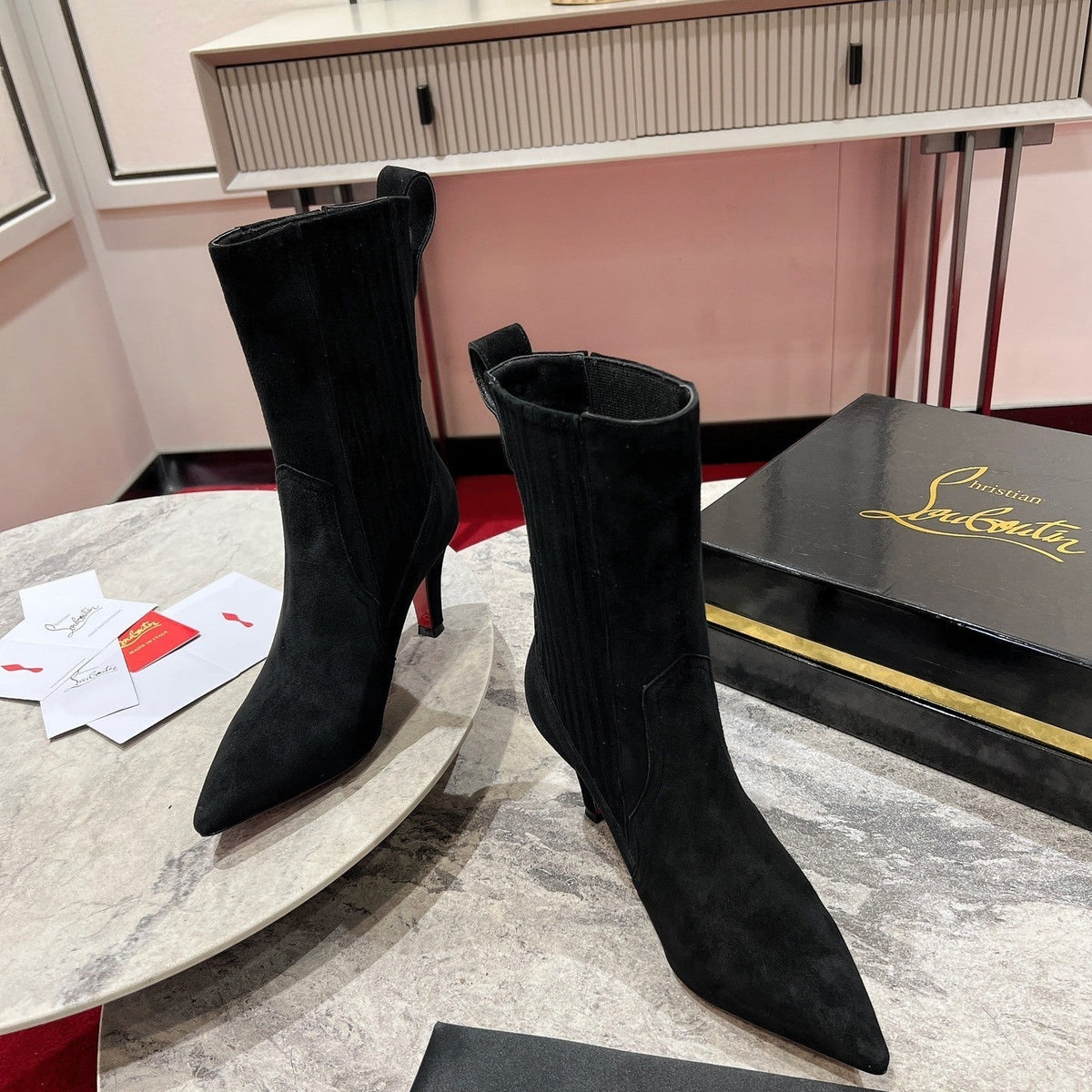 Mila's Edit - Best High-End Brands in One Place - AFFORDABLE LUXURY HEELS - 8169