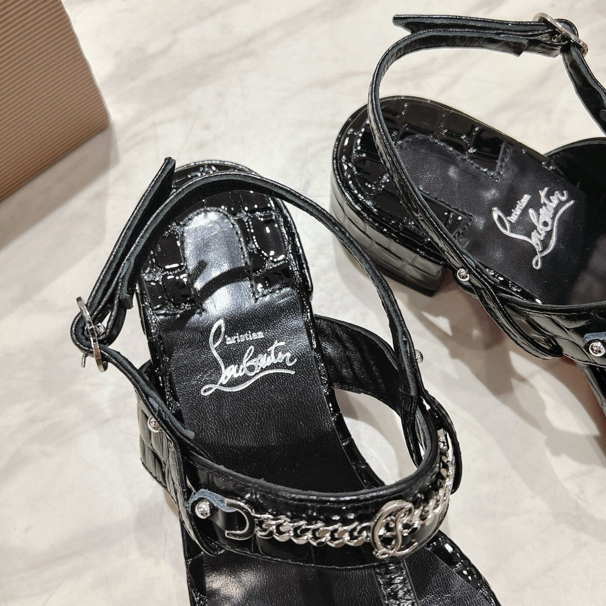 Mila's Edit - Best High-End Brands in One Place - AFFORDABLE LUXURY HEELS - 8229