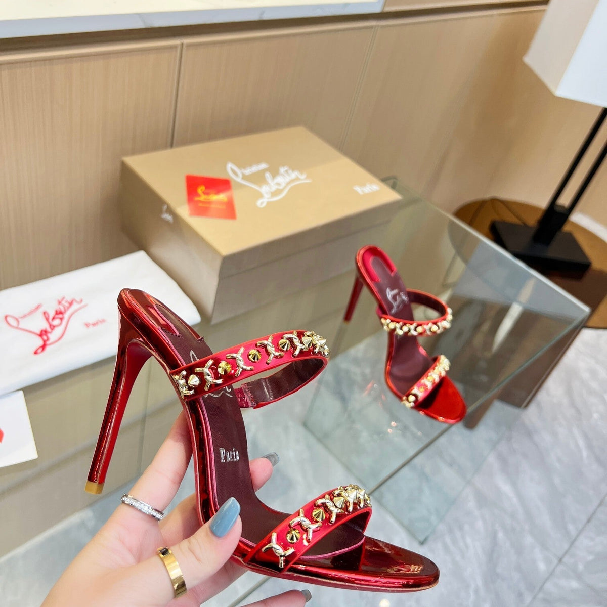 Mila's Edit - High-Quality Designer Products for You - AFFORDABLE LUXURY HEELS - 8011