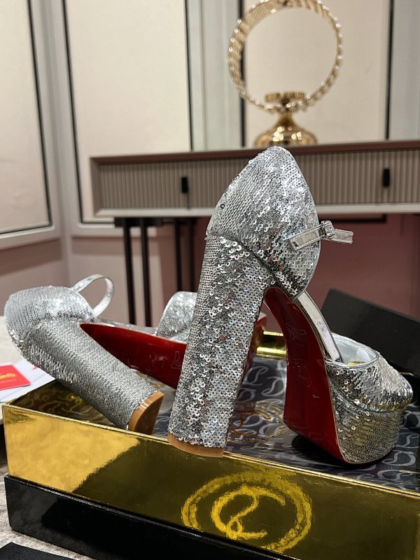 Mila's Edit - High-Quality Designer Products for You - AFFORDABLE LUXURY HEELS - 8235
