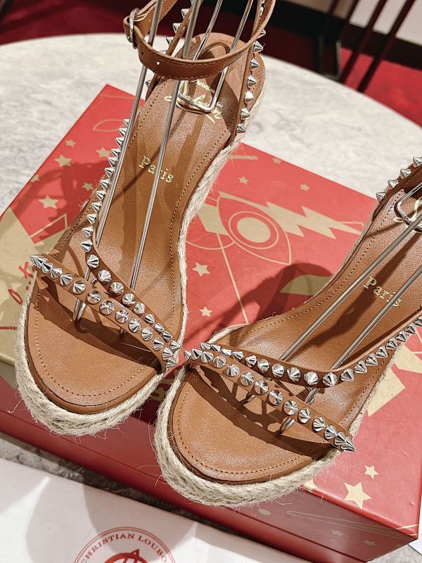 Mila's Edit - High-Quality Designer Products for You - AFFORDABLE LUXURY HEELS - 8315
