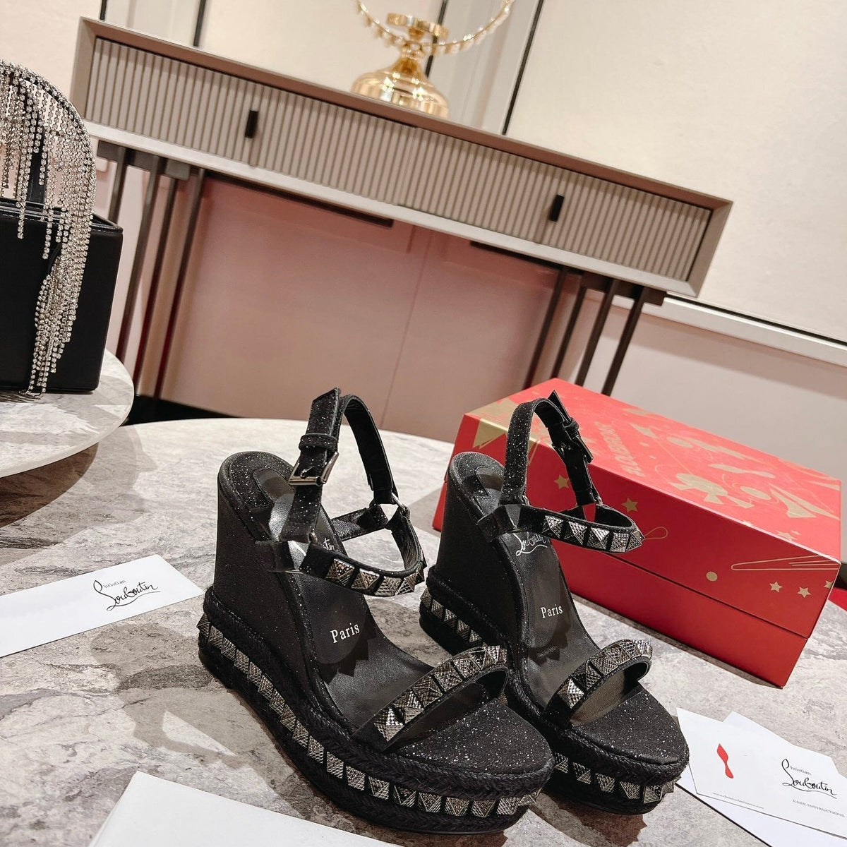 Mila's Edit - High-Quality Designer Products for You - AFFORDABLE LUXURY HEELS - 8319