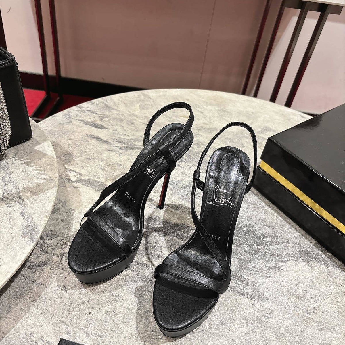Mila's Edit - High-Quality Designer Products for You - AFFORDABLE LUXURY HEELS - 8295