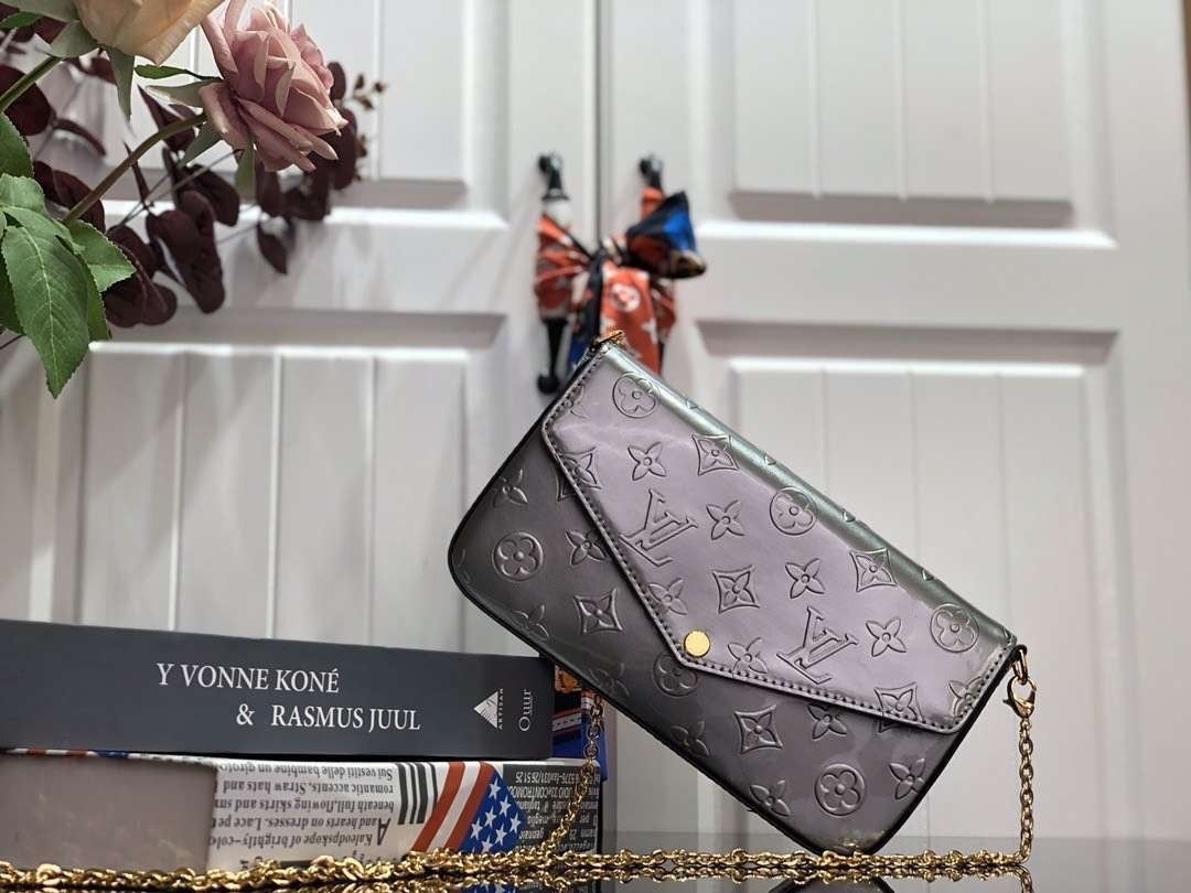 Mila's Edit - High-Quality Designer Products for You - AFFORDABLE LUXURY BAGS - 4247