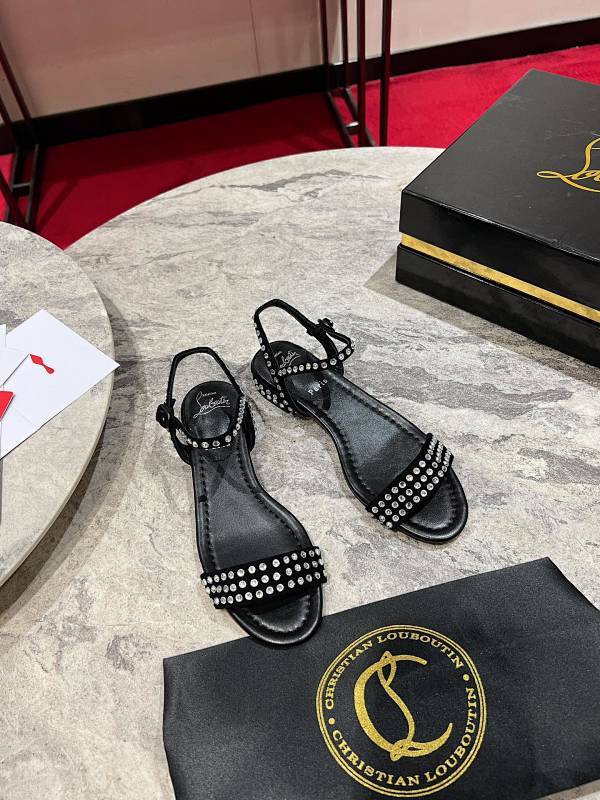 Mila's Edit - High-Quality Designer Products for You - AFFORDABLE LUXURY HEELS - 8131