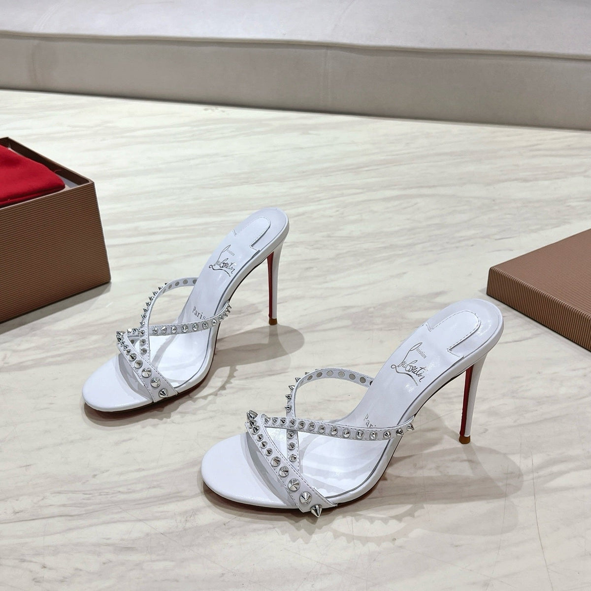 Mila's Edit - Best High-End Brands in One Place - AFFORDABLE LUXURY HEELS - 8293