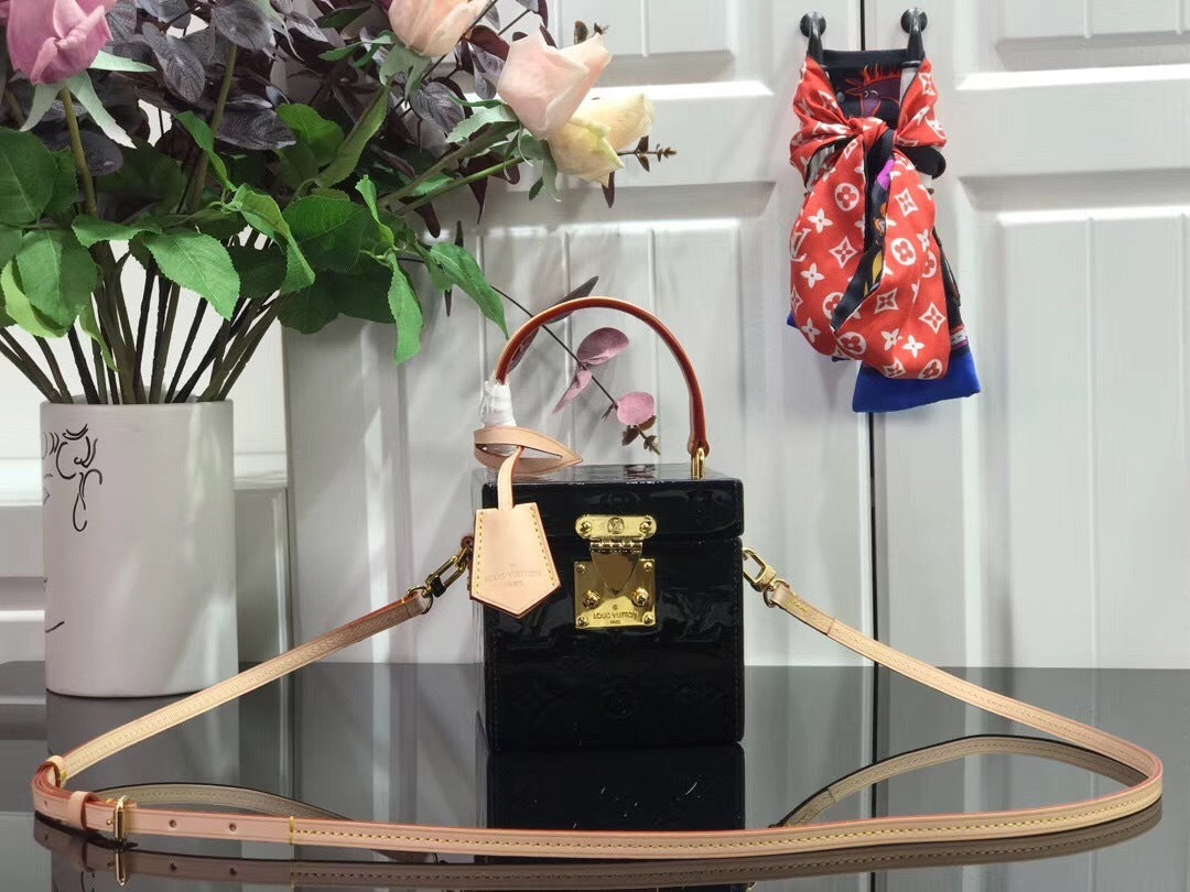 Mila's Edit - High-Quality Designer Products for You - AFFORDABLE LUXURY BAGS - 4019