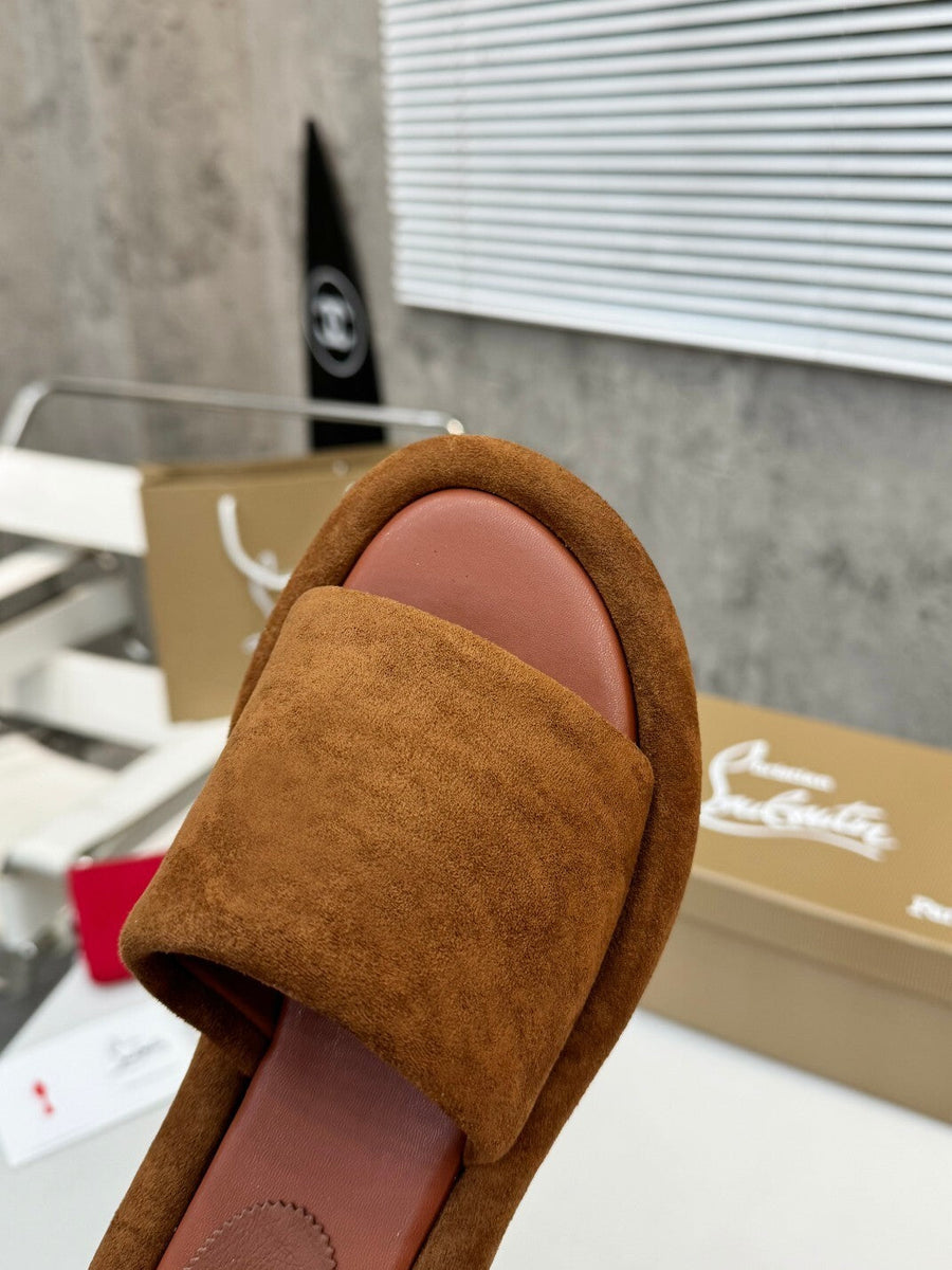 Mila's Edit - High-Quality Designer Products for You - AFFORDABLE LUXURY HEELS - 8115