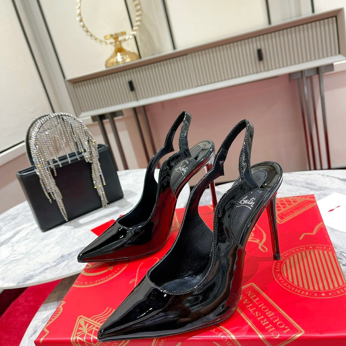 Mila's Edit - High-Quality Designer Products for You - AFFORDABLE LUXURY HEELS - 8183