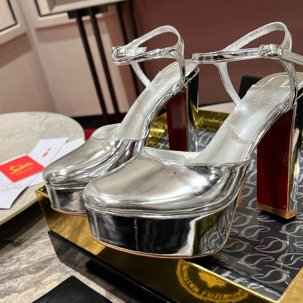 Mila's Edit - Best High-End Brands in One Place - AFFORDABLE LUXURY HEELS - 8241