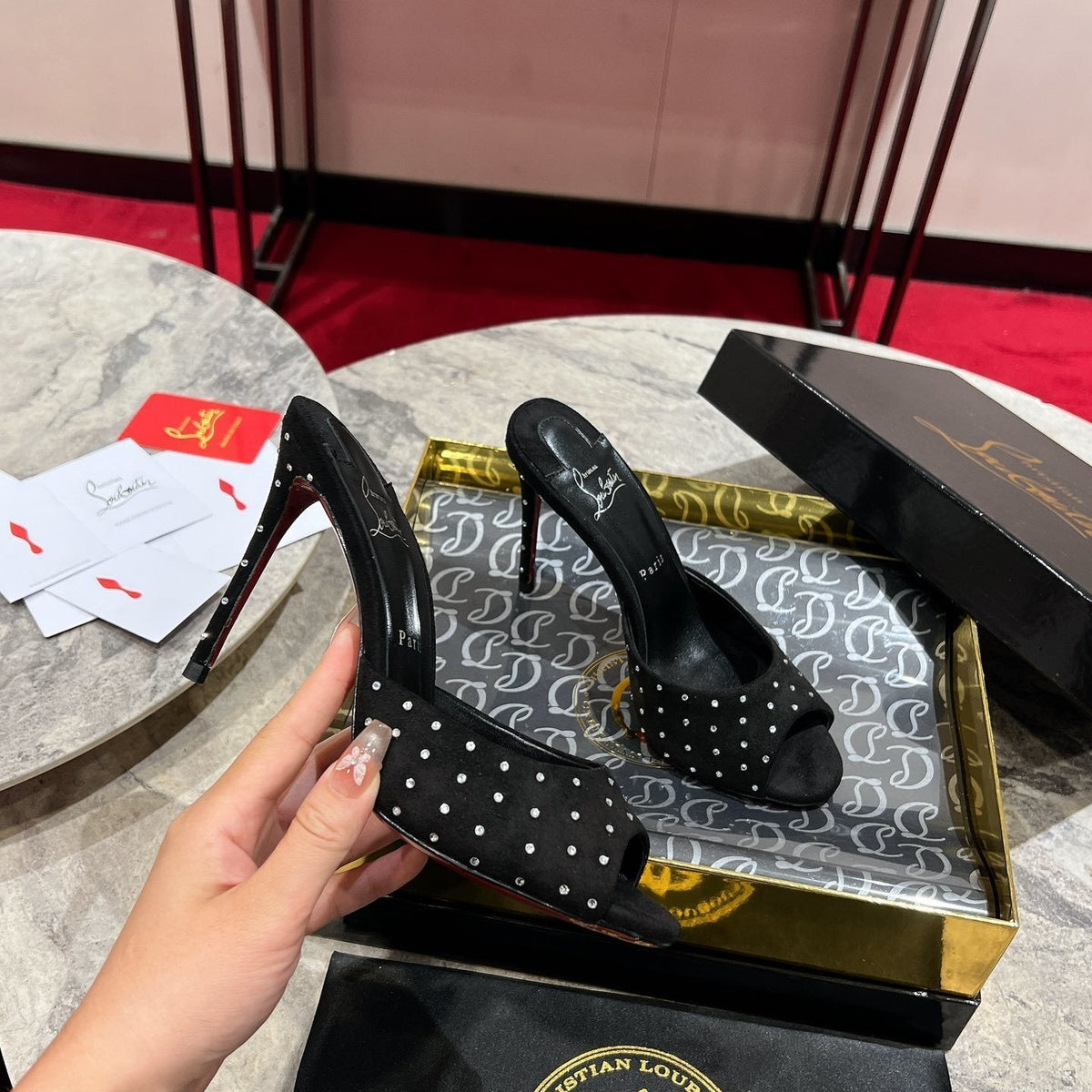 Mila's Edit - High-Quality Designer Products for You - AFFORDABLE LUXURY HEELS - 8171