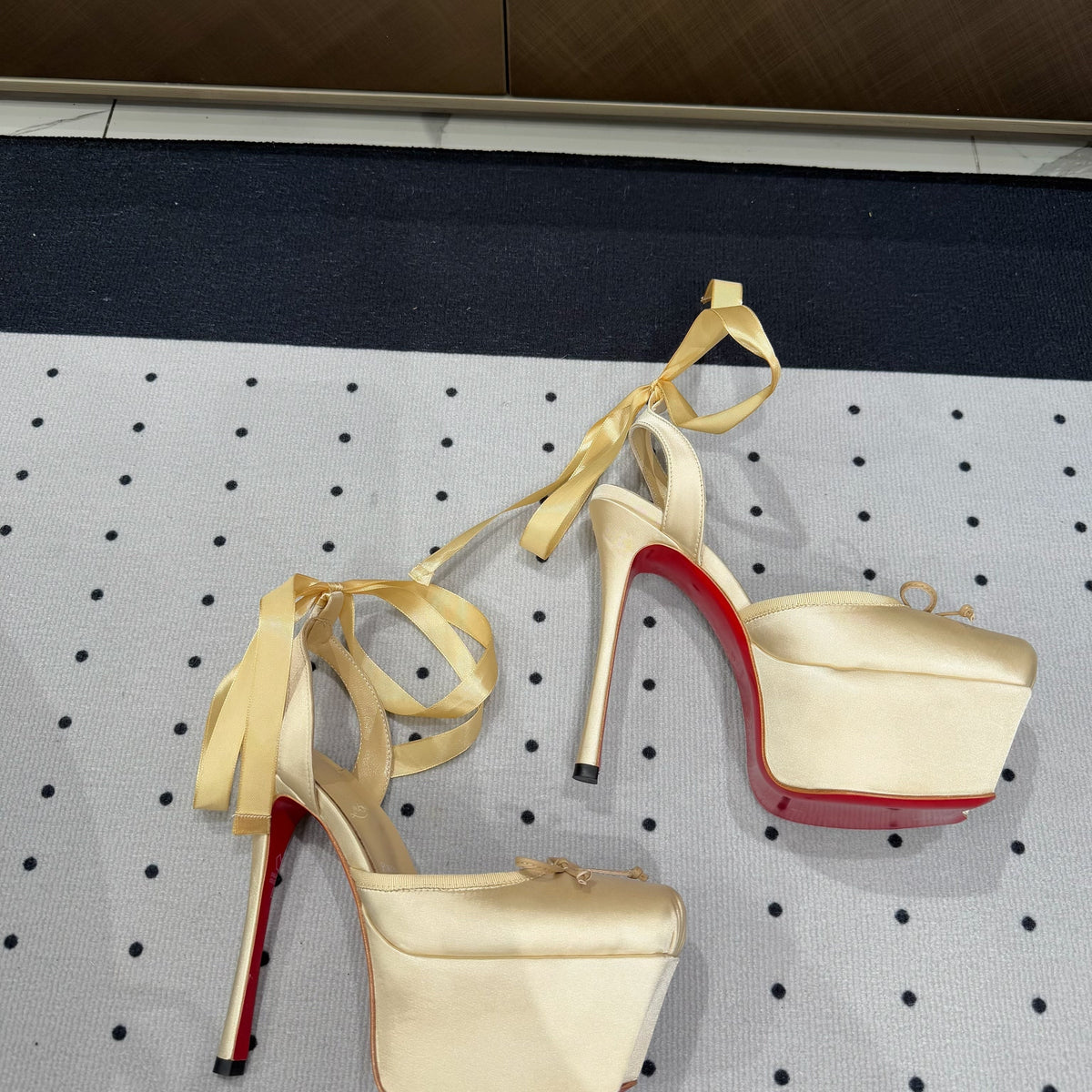 Mila's Edit - Premium Luxury Goods and Accessories - AFFORDABLE LUXURY HEELS - 8218