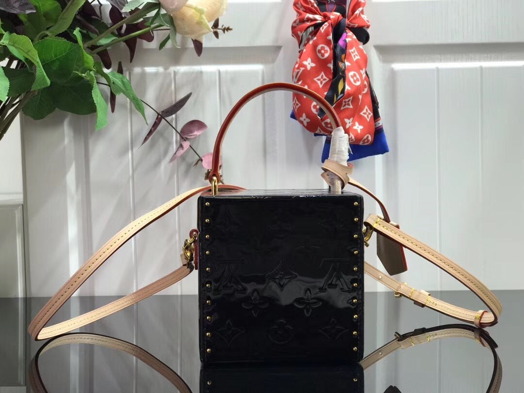 Mila's Edit - High-Quality Designer Products for You - AFFORDABLE LUXURY BAGS - 4019