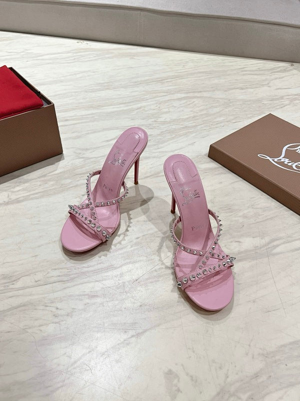 Mila's Edit - High-Quality Designer Products for You - AFFORDABLE LUXURY HEELS - 8287