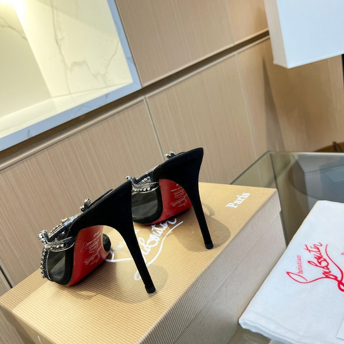 Mila's Edit - Best High-End Brands in One Place - AFFORDABLE LUXURY HEELS - 8005